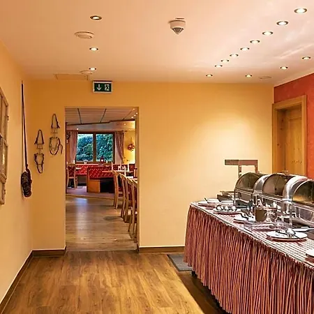 Apart Otel Ifa Breitach Kleinwalsertal 3*