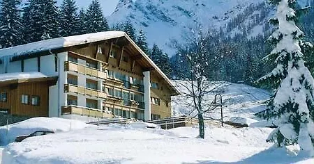 Apart Otel Ifa Breitach Kleinwalsertal 3*